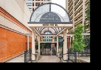 top floor 2bb condo for rent Image# 8