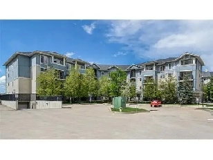 2 BEDROOM, 2 BATHROOM APARTMENT WITH AMAZING LAKE VIEW FOR RENT Image# 1