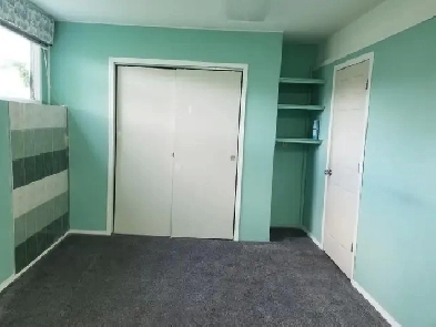 Very Large Bedroom for Rent – Tyndall Park – Available September Image# 5