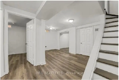ROOM FOR RENT!! Image# 3