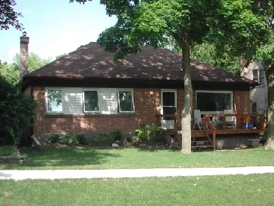 3 ROOMS AVAILABLE/ SHARED ACCOMMODATIONS / STUDENT RESIDENCE Image# 1