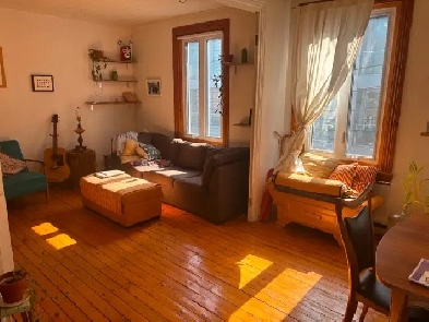 Sous-location meublée – 5½ lumineux – centre ville de Québec Image# 10