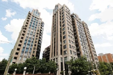 Lovely and spacious 3-bedroom condo at Hudson Park Image# 4