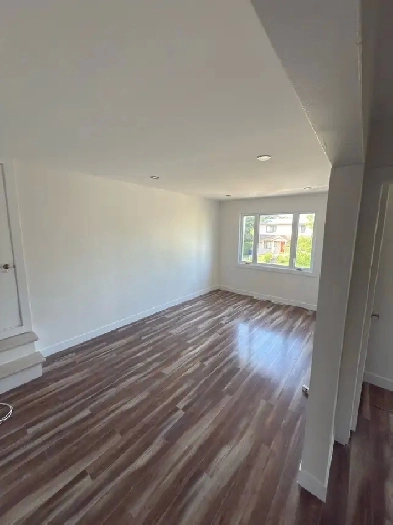 5 1/2 Apartment Image# 1