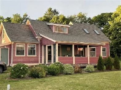 Furnished Victoria Village Home for Fixed Term Lease Image# 6