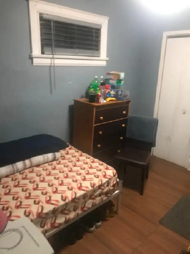 Private room- Utilities included Image# 1