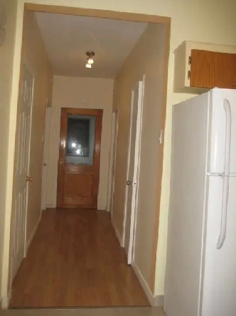 Appartement complètement meublé, à 3 min du métro Rosemont Image# 7