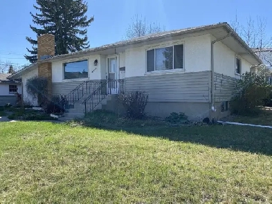 Home For Rent In NW (upper Floor) Image# 2