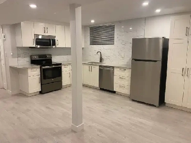 3 bedroom basement suite for rent available now Image# 5