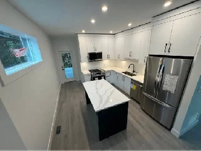 ✨ 3 Bed / 2 Bath Upper Suite in New Build – $3,000/month | 374 A Image# 3