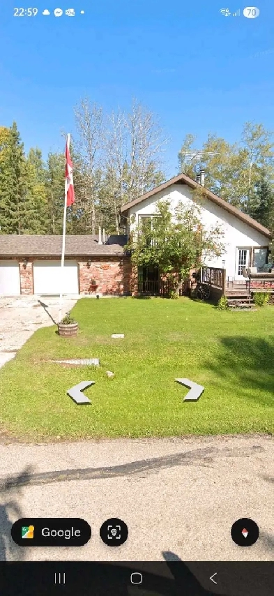 Room for rent by pigeon lake Image# 1