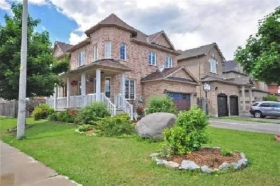 Beautiful, Walkout, Two Bed Rooms Legal Basement Apartment Image# 2