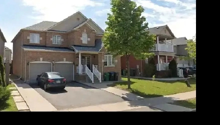 Brampton UNFURNISHED room - PARKING AVAILABLE Image# 4
