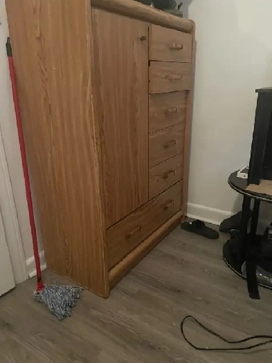 Nice Clean Room For REN Image# 6