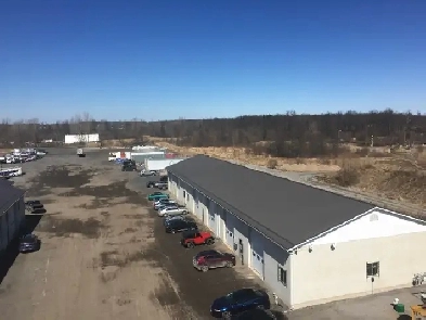 3100sqft Industrial Unit for rent Image# 1
