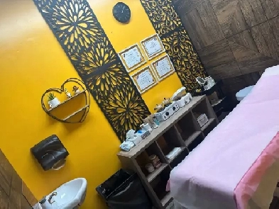 TREATMENT ROOM FOR RENT – Esthetician, Massage  welness Image# 4