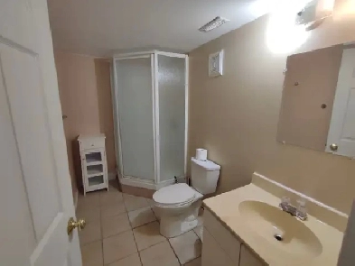 Bachelor for individual or sharing, all utilities  WiFi included Image# 3