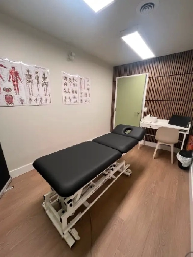 Treatment Room for Rent! Image# 5