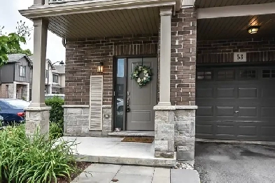 2 Bedroom Plus Den in Ancaster Image# 5