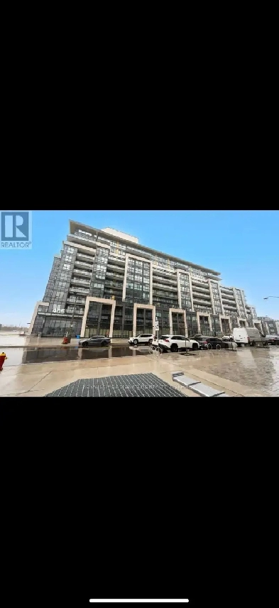 MODERN, Spacious, and Bright 2 Bedroom, 2 bathroom Luxury Condo Image# 1