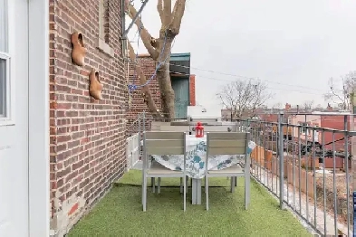 haut de duplex a louer NDG Image# 8