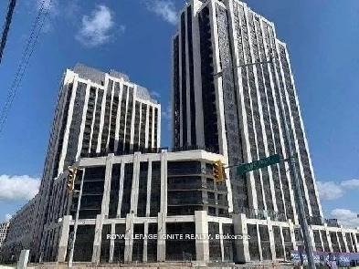 1 DEN with 2BATHS next to Vaughan Mills Mall Image# 1