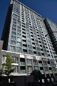 Stationnement Intérieur  Centre-Ville Image# 1