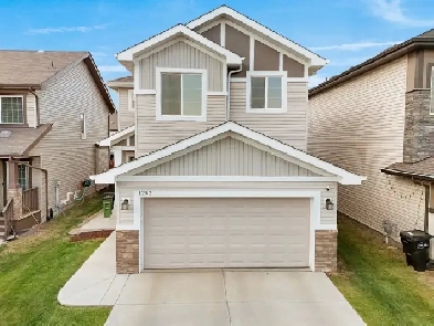 Stunning Spacious 3-Bed Home with Bonus Room & Spice Kitchen in Image# 9