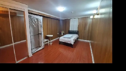 Sharing room Scarborough (Male Student) brimly and st.clair Image# 1