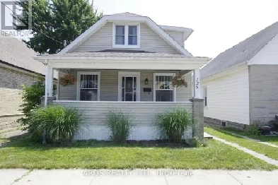 HOUSE FOR SALE!  125 Vauxhall Street, London Ontario! $450,000 Image# 1