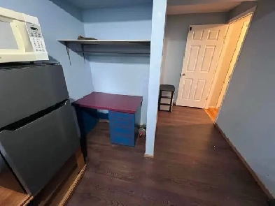 room for rent Image# 2
