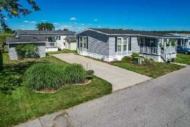 CAREFREE LIVING IN EVERY SEASON - 3 BED, 2 BATH Image# 9