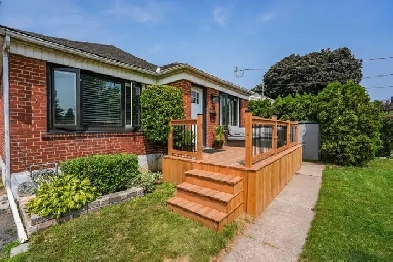 BEACHSIDE CHARM MEETS MORDERN STYLE - 2 BED, 1 BATH Image# 9