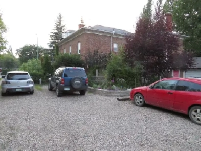 West Hill one bedroom suite ground level Image# 1