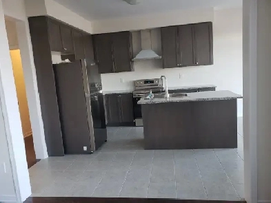 Detached  4 bedroom 2 card garage for lease Image# 2