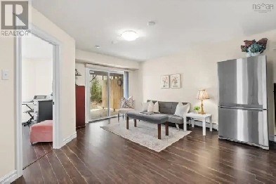 1Bed   1Bath   Dining/Living   Parking in West Bedford, Halifax Image# 3