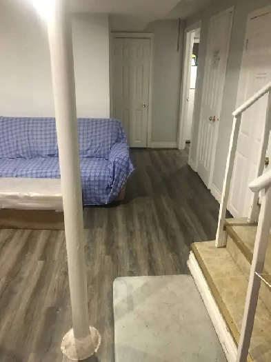 One Basement Room for Girls (only) Image# 4