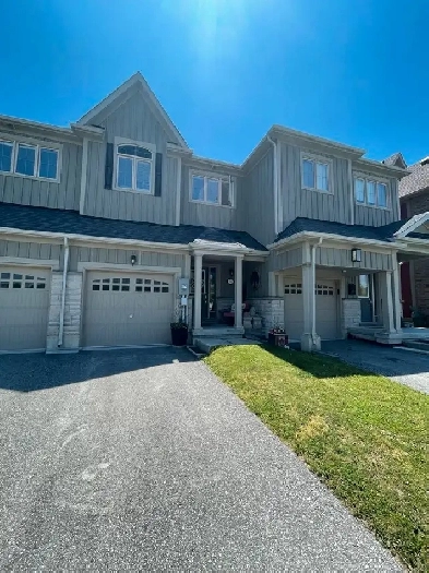 3 Bedroom, 2.5 Bath Townhouse for Sale by Owner Image# 8