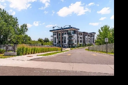One Bedroom Modern Boutique with Scenic Golf Course Views! Image# 12