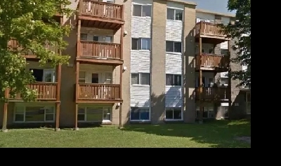 Crystal Drive - 2 Bedroom 1 Bath Apartment for Rent Image# 1
