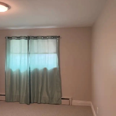 room for rent Image# 6