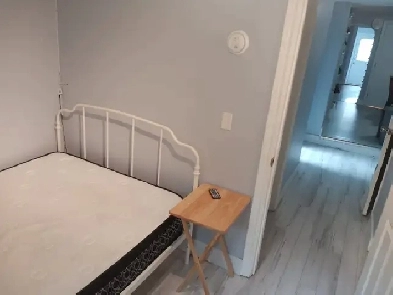 Bedroom available for rent near MSVU university Halifax Image# 3