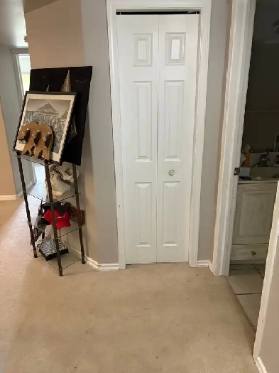 2 bedroom/2 bath condo east side Saskatoon Image# 9
