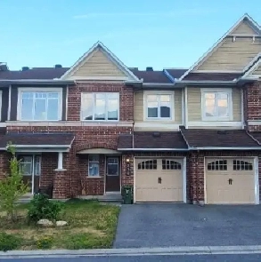 3 Bed Townhouse near Market Place at Barrhaven (Oct 1) Image# 1