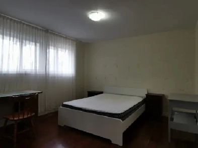 Room for rent Image# 2