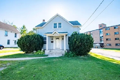 COZY 2 BEDROOM MAIN UNIT IN WELLAND! Image# 13