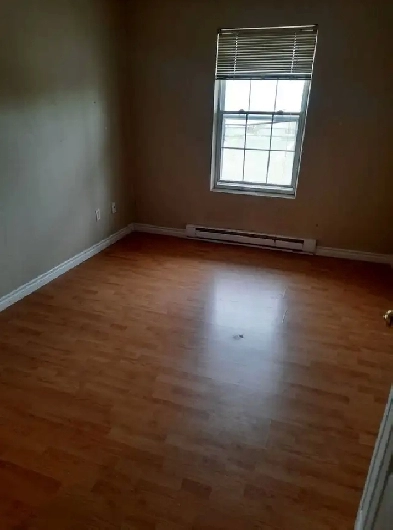 Room For Rent, East Side, Near College Image# 2
