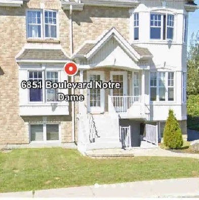4 1/2 Apartment • Available September• Great Location Image# 4