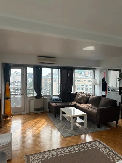 GREAT DOWNTOWN APPARTMENT WITH VIEW Image# 10