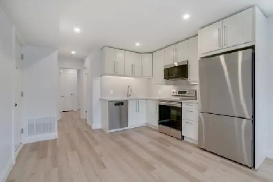 Spacious 2-Bed Lower Level Apartment – Quiet Rosemount Area Image# 22